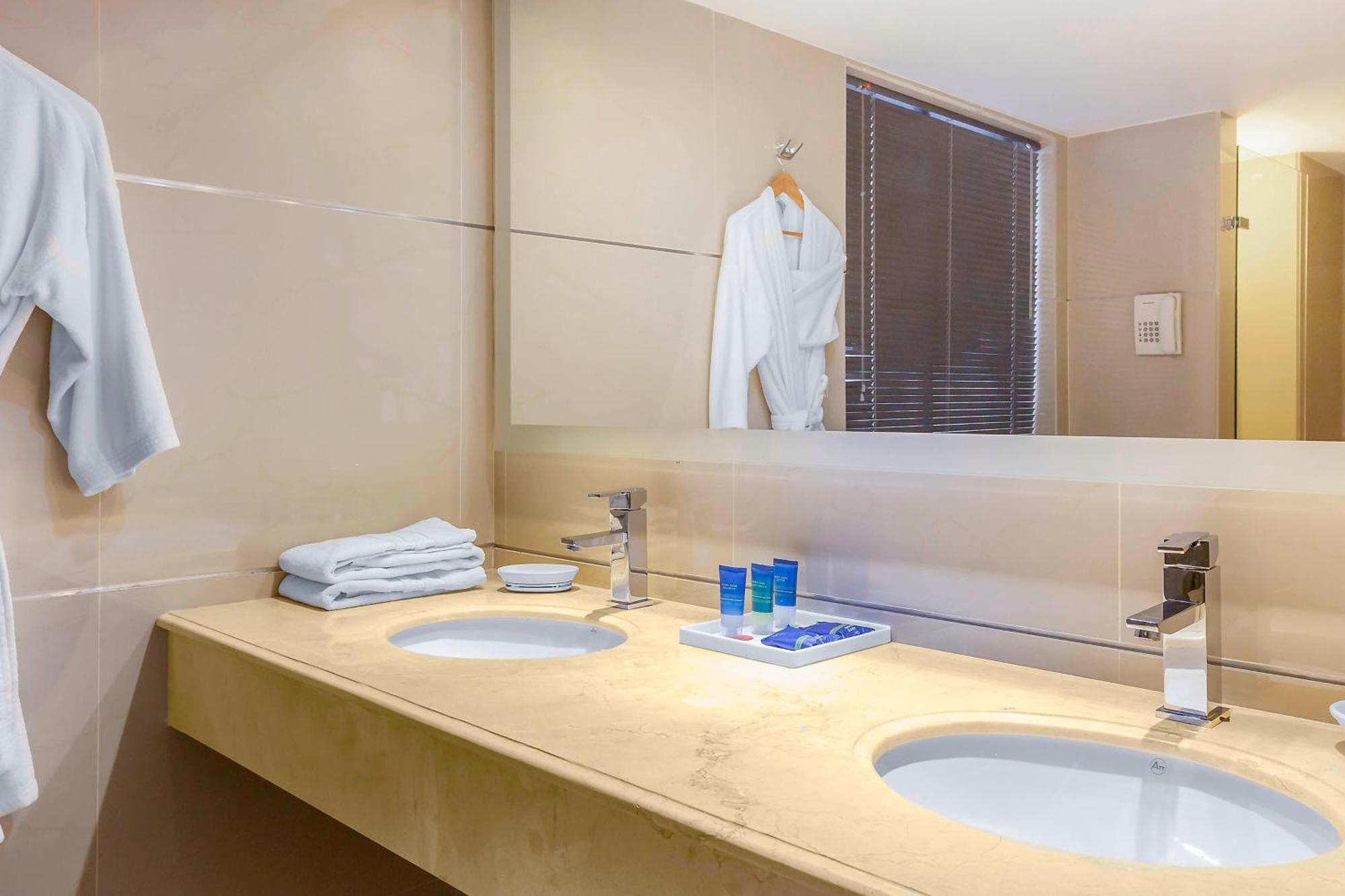 Four Points By Sheraton Medellín Esterno foto