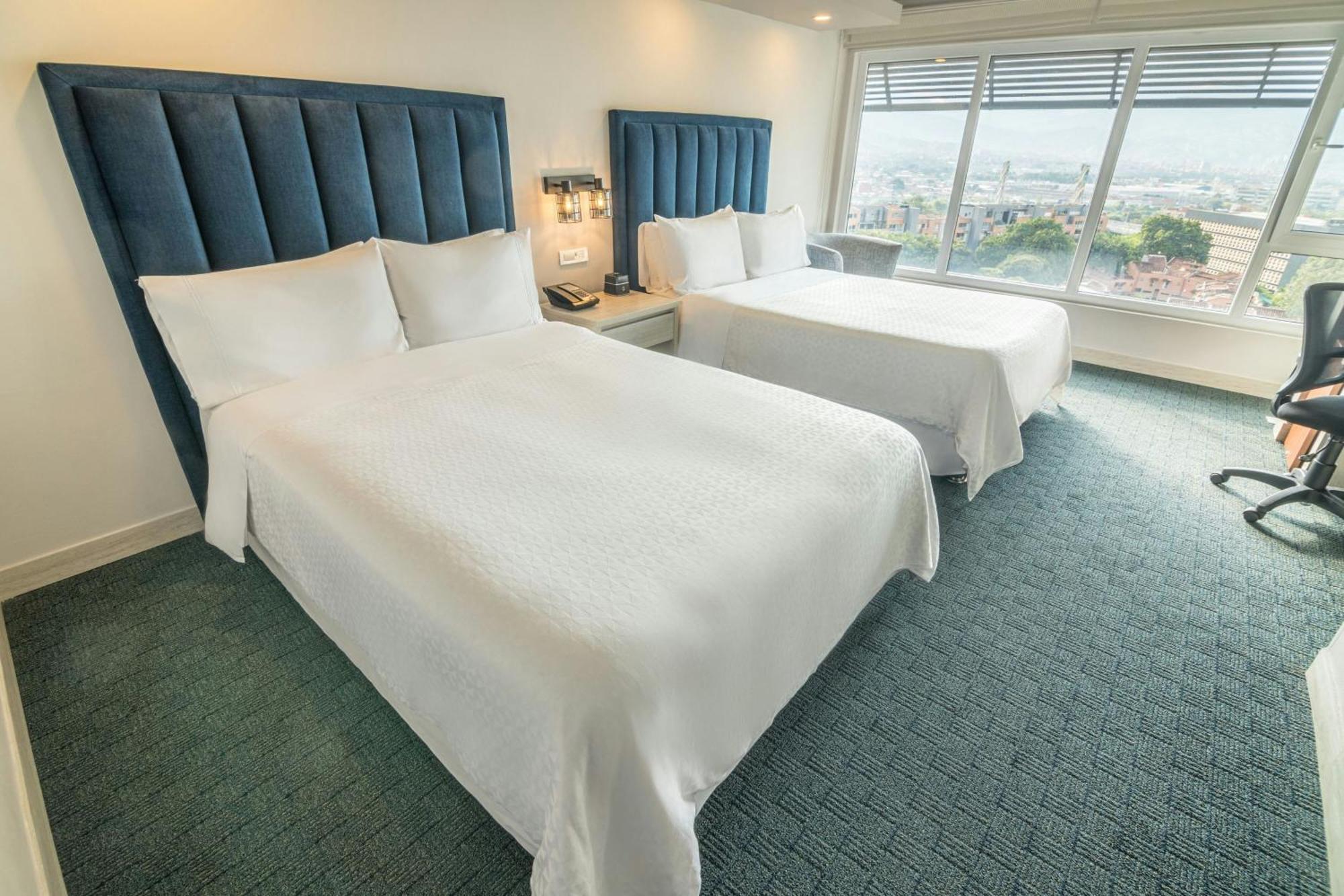 Four Points By Sheraton Medellín Esterno foto